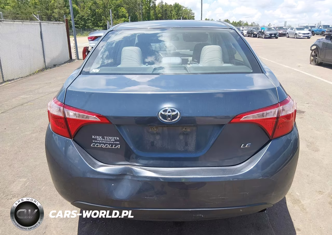 2017 Toyota Corolla Le VIN:5YFBURHE1HP572228 - 17