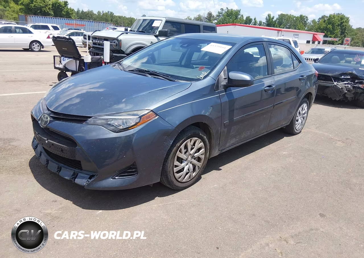 2017 Toyota Corolla Le VIN:5YFBURHE1HP572228 - 2