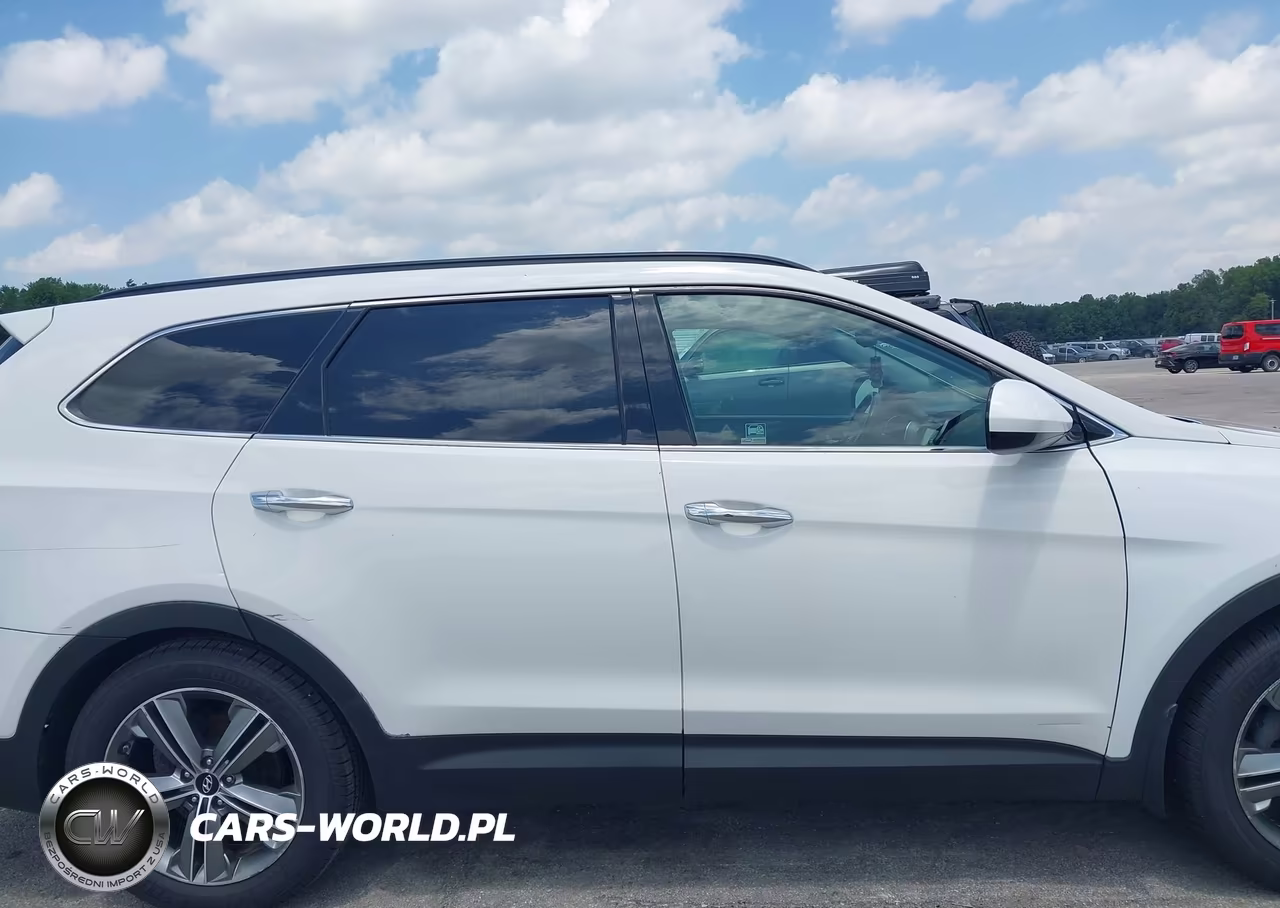 2015 Hyundai Santa Fe Gls VIN:KM8SRDHF7FU106571 - 13
