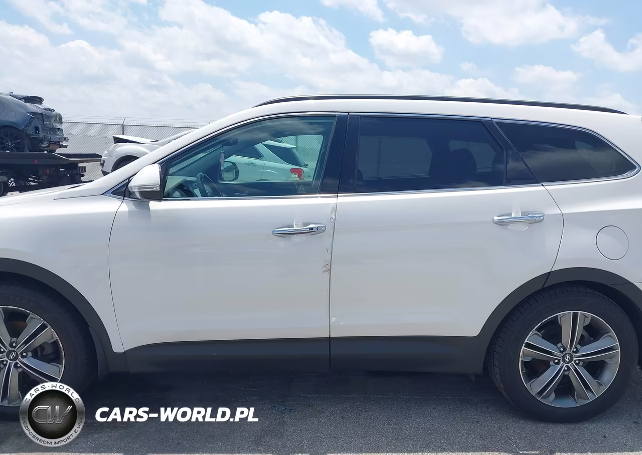 2015 Hyundai Santa Fe Gls VIN:KM8SRDHF7FU106571 - 14