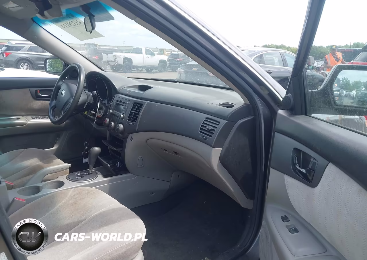2009 Kia Optima Lx VIN:KNAGE228695352043 - 5