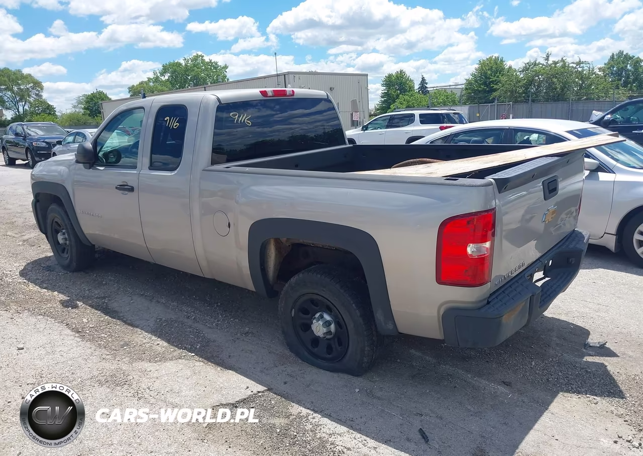 2007 Chevrolet Silverado 1500 Work Truck VIN:1GCEC19C87Z500509 - 3