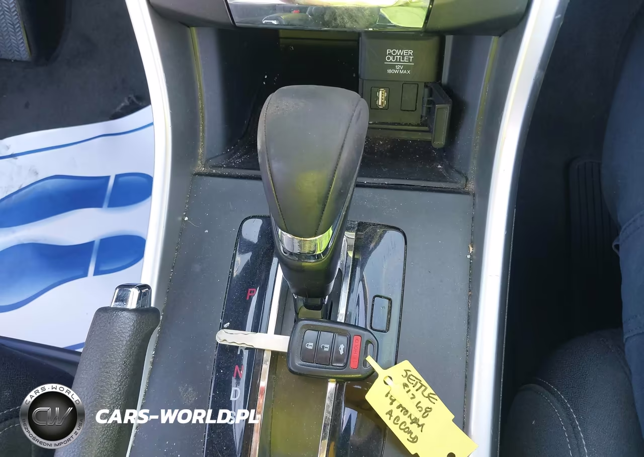 2014 Honda Accord Sport VIN:1HGCR2F52EA133329 - 11