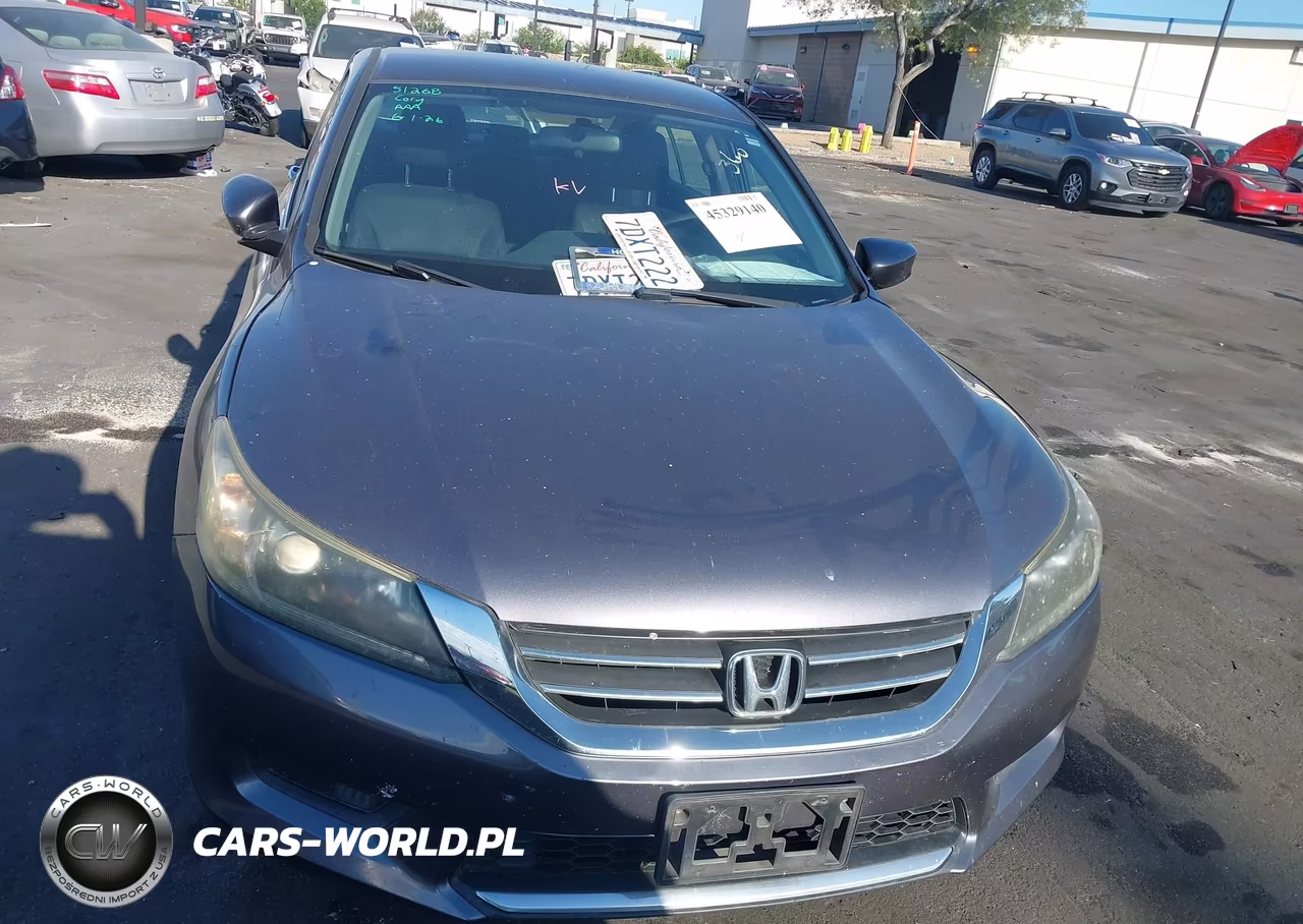 2014 Honda Accord Sport VIN:1HGCR2F52EA133329 - 12