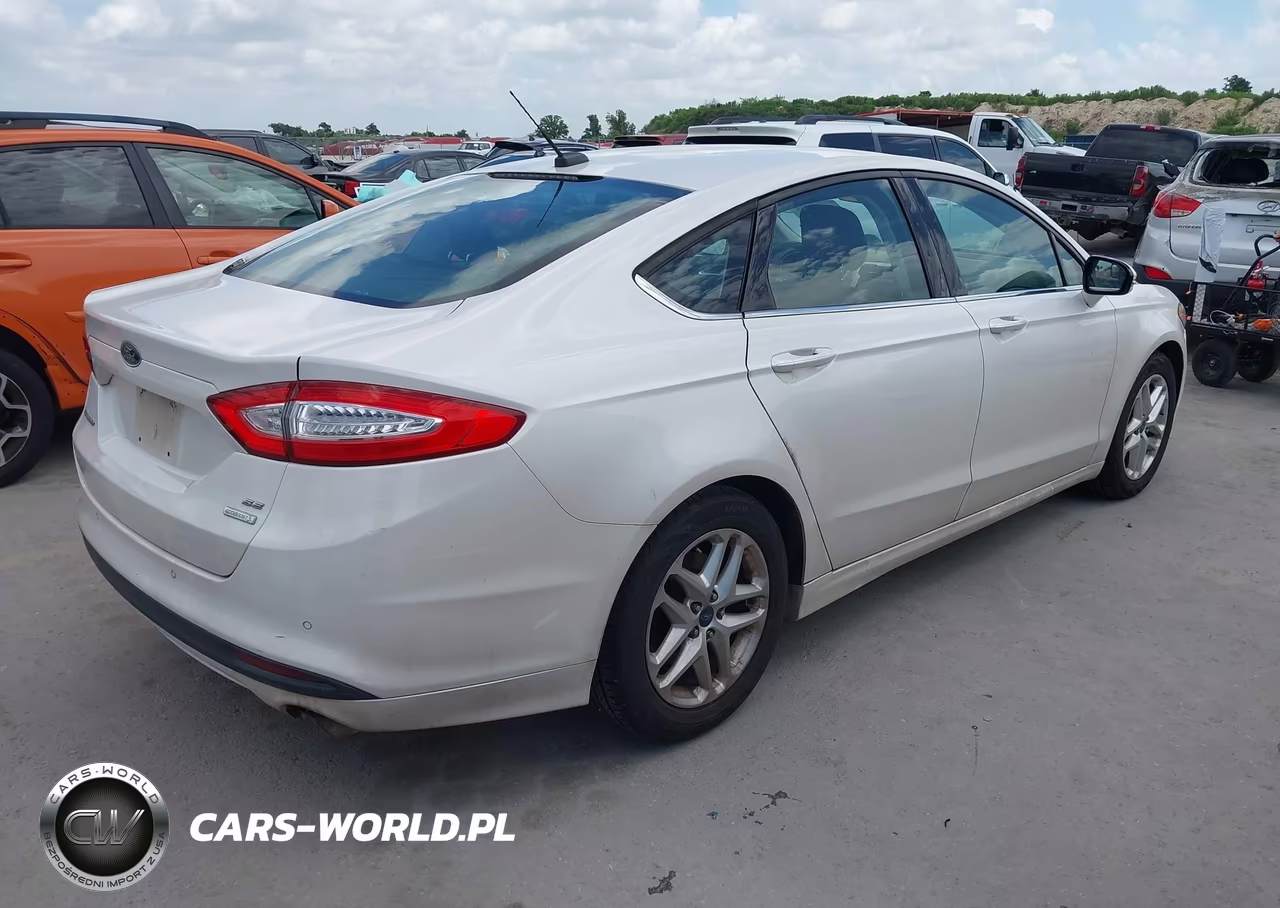 2013 Ford Fusion Se VIN:3FA6P0HR8DR273062 - 4