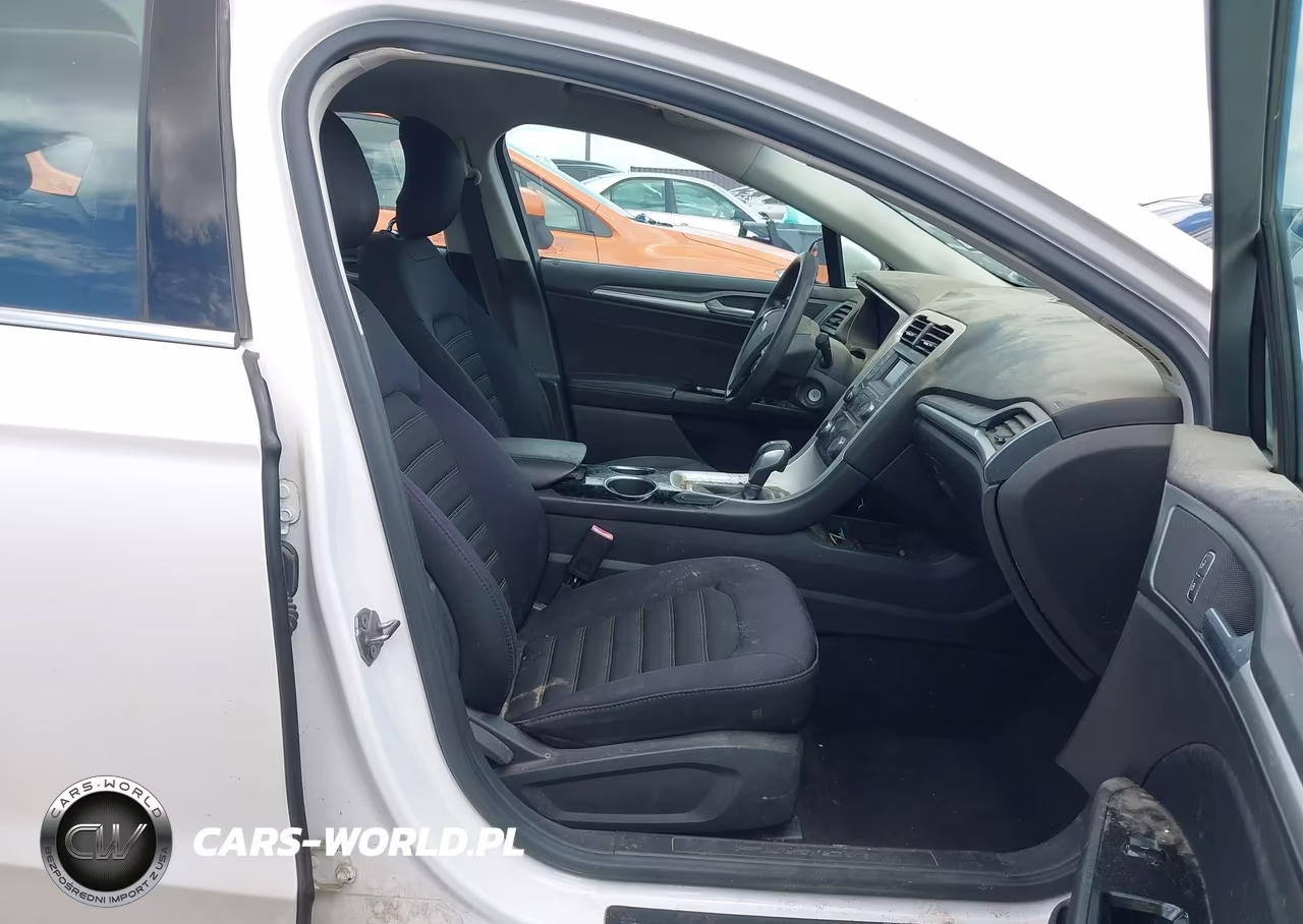 2013 Ford Fusion Se VIN:3FA6P0HR8DR273062 - 5