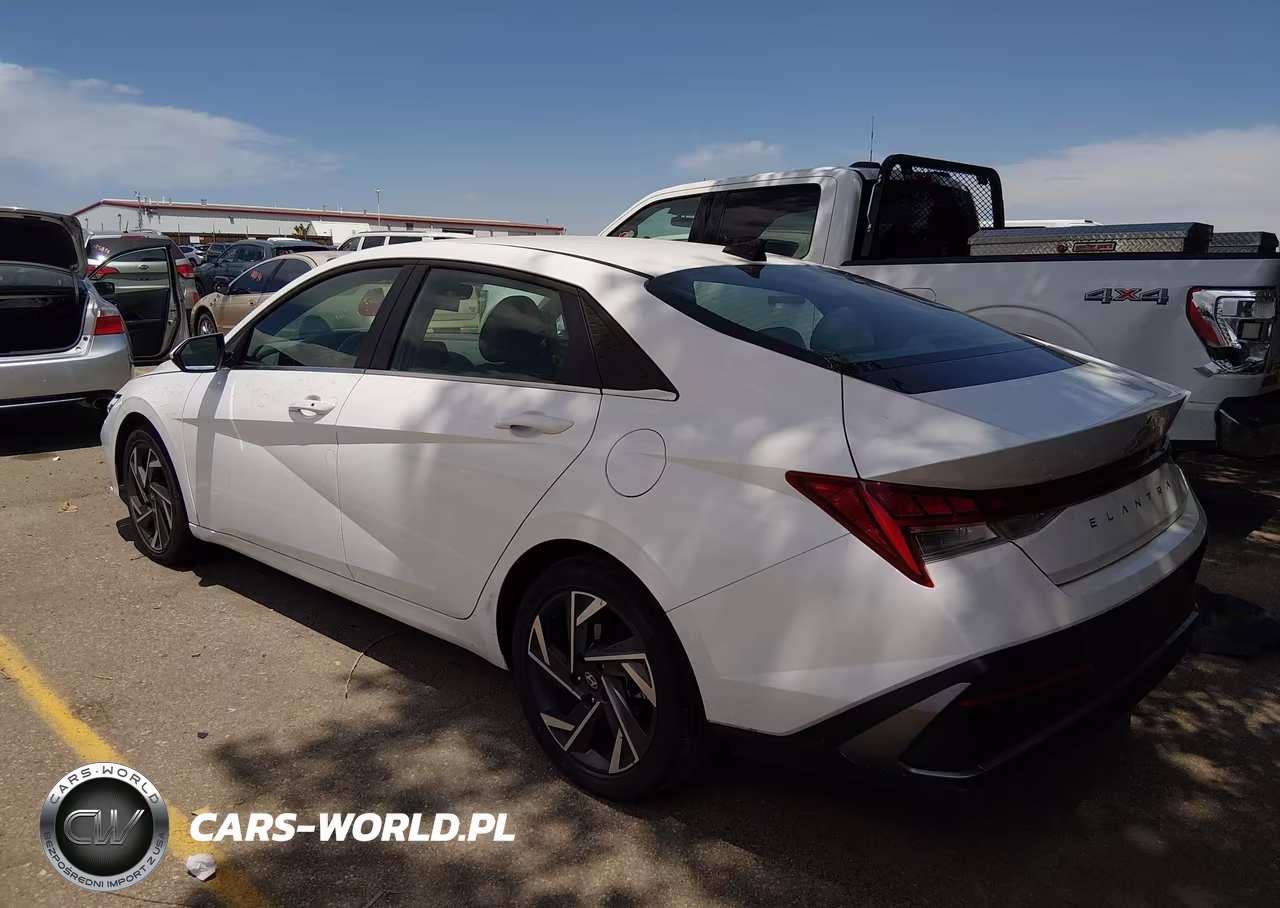 2025 Hyundai Elantra Sel Convenience VIN:KMHLS4DG2SU018707 - 14