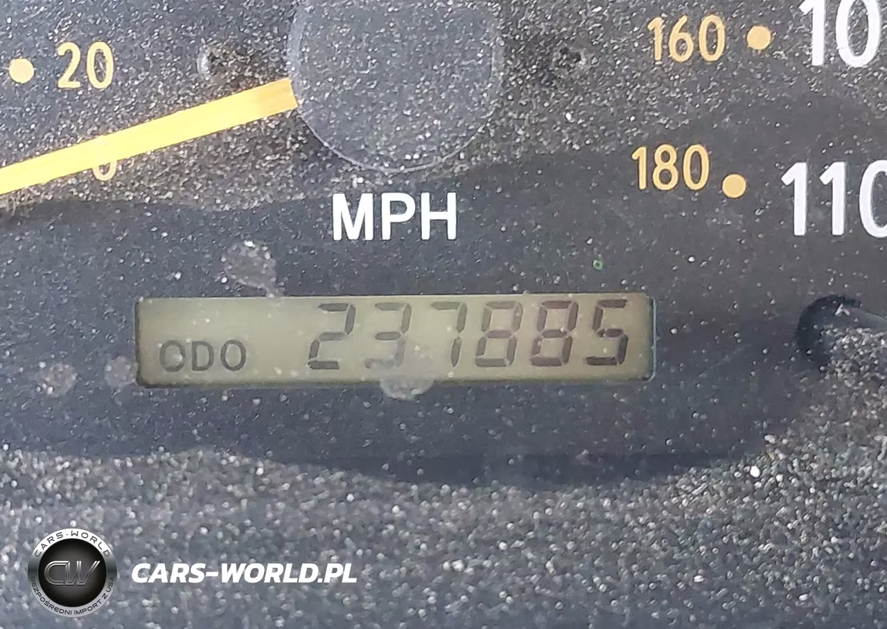 2003 Toyota Tundra Sr5 V8 VIN:5TBRT34183S438343 - 7