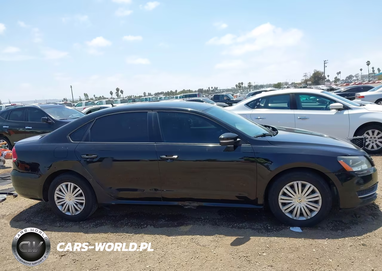 2014 Volkswagen Passat 2.5L S VIN:1VWAP7A3XEC014797 - 14