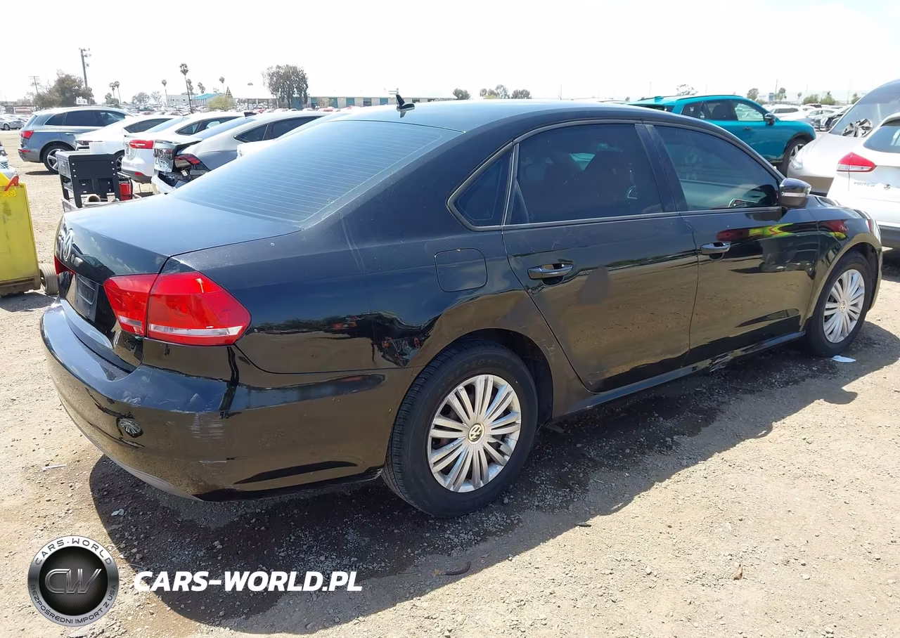 2014 Volkswagen Passat 2.5L S VIN:1VWAP7A3XEC014797 - 4