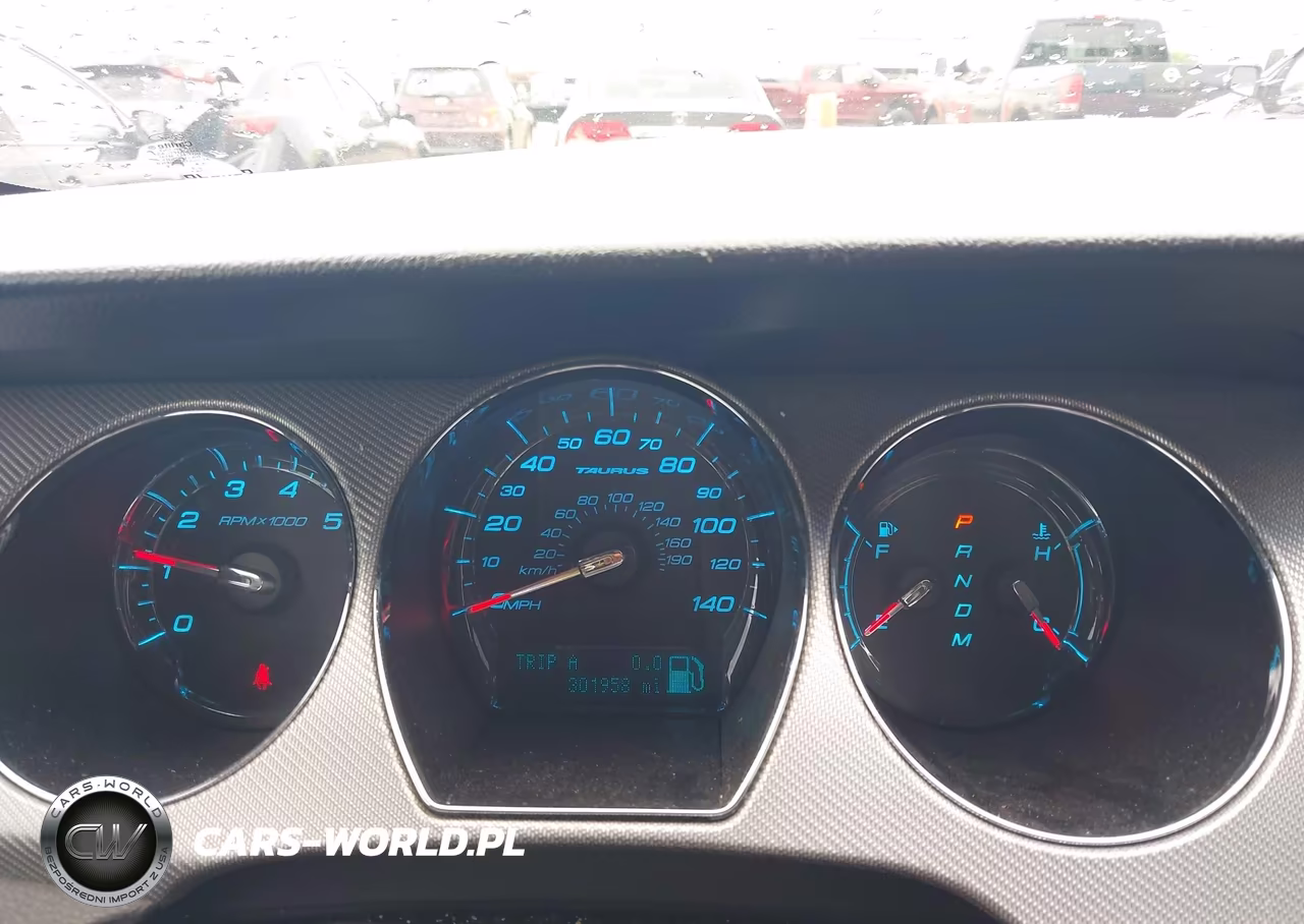 2010 Ford Taurus Sho VIN:1FAHP2KT3AG104465 - 7