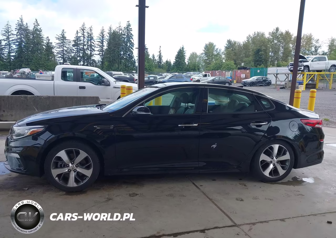 2019 Kia Optima S VIN:5XXGT4L38KG287043 - 15