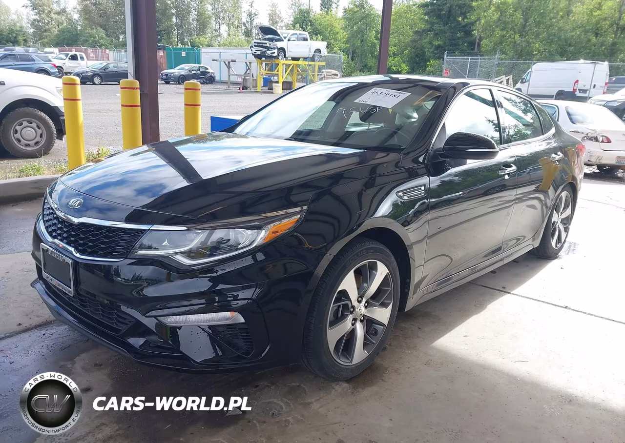2019 Kia Optima S VIN:5XXGT4L38KG287043 - 2