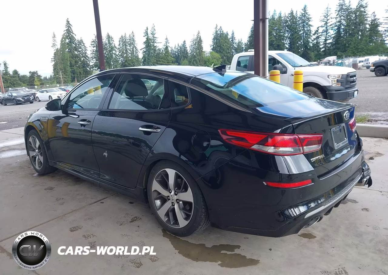 2019 Kia Optima S VIN:5XXGT4L38KG287043 - 3