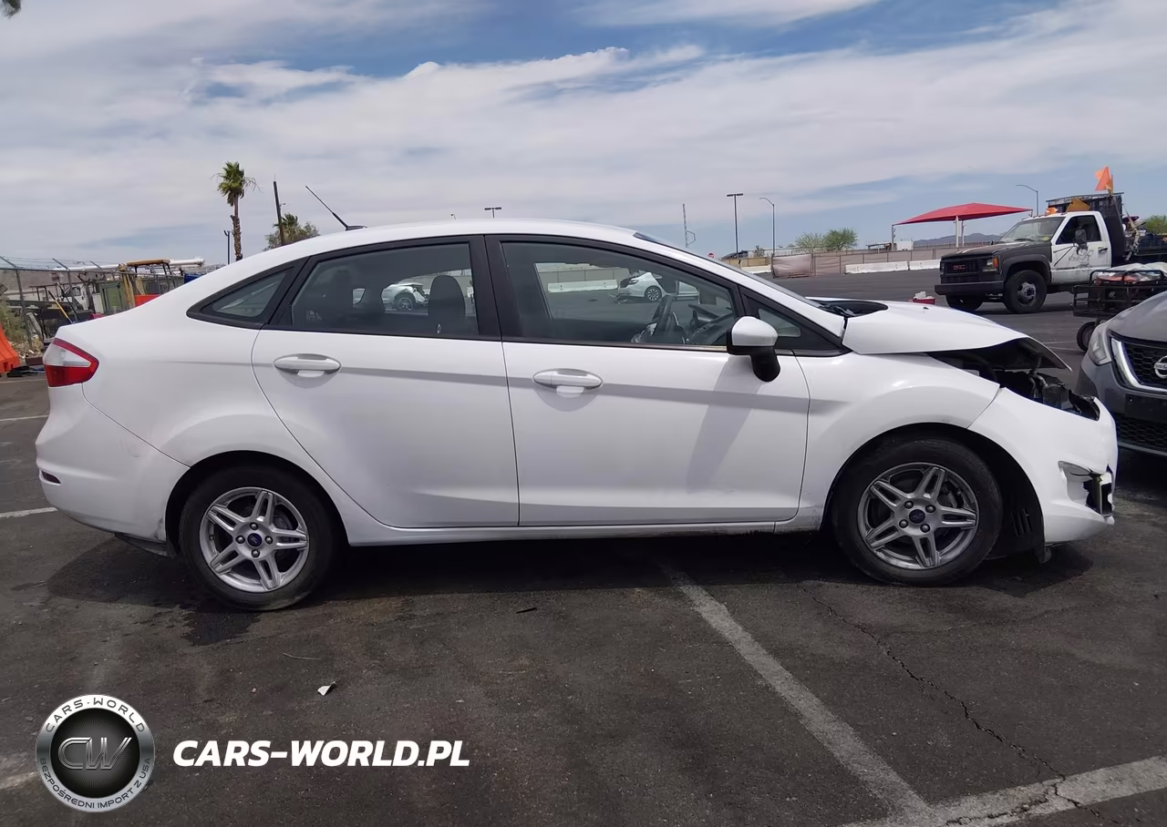 2018 Ford Fiesta Se VIN:3FADP4BJ8JM143132 - 14