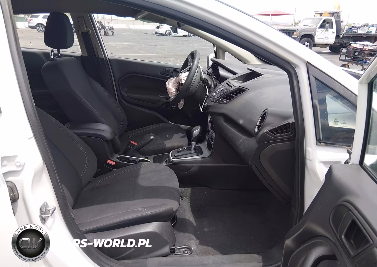 2018 Ford Fiesta Se VIN:3FADP4BJ8JM143132 - 5