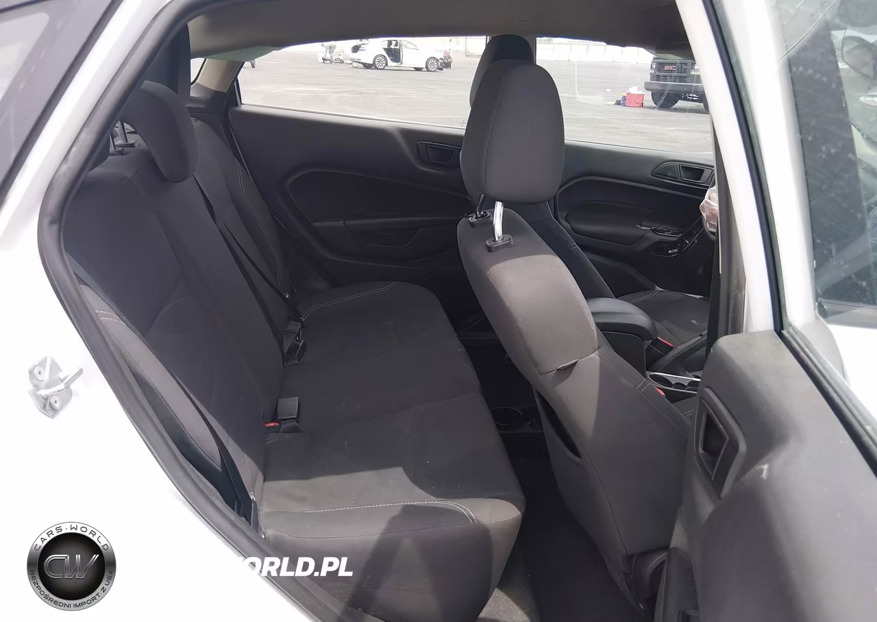 2018 Ford Fiesta Se VIN:3FADP4BJ8JM143132 - 8