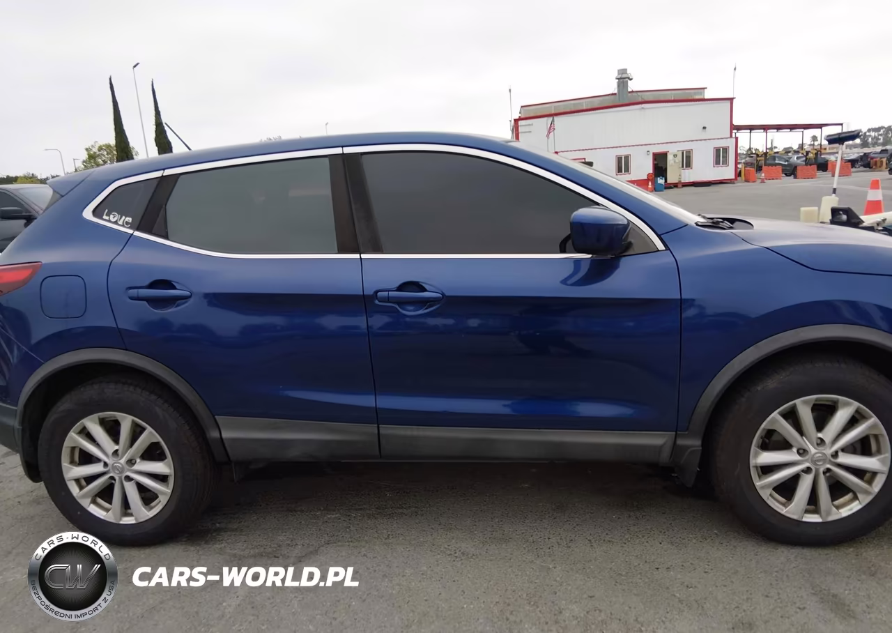 2018 Nissan Rogue Sport S VIN:JN1BJ1CP1JW104048 - 13