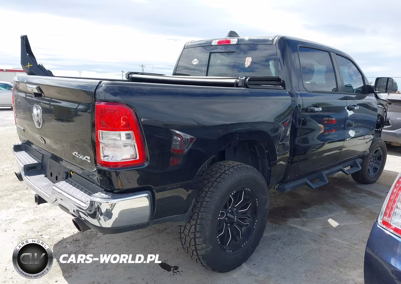 2019 Ram 1500 Big Horn-Lone Star 4X4 5'7 Box VIN:1C6SRFFT4KN859477 - 4