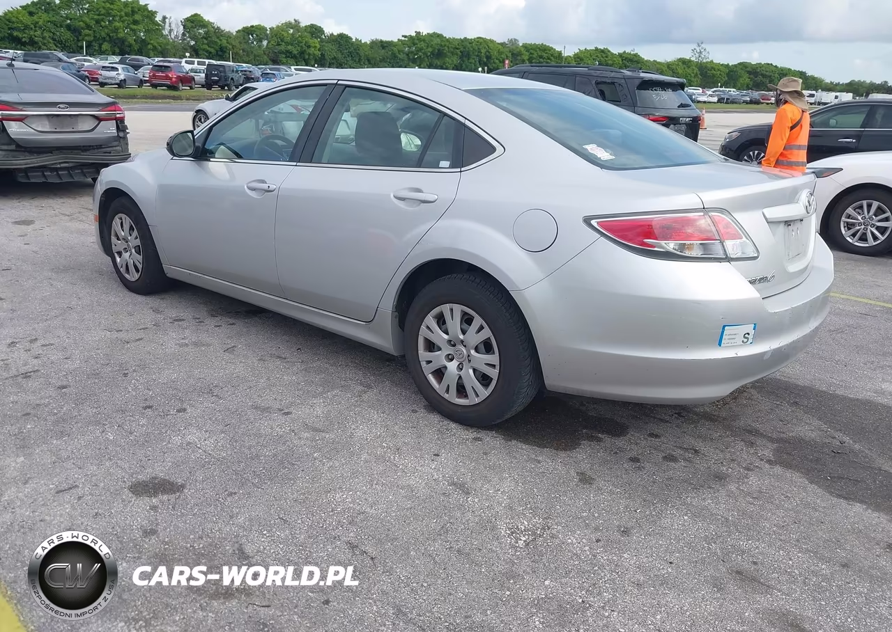 2011 Mazda Mazda6 I Sport VIN:1YVHZ8BH2B5M24290 - 3