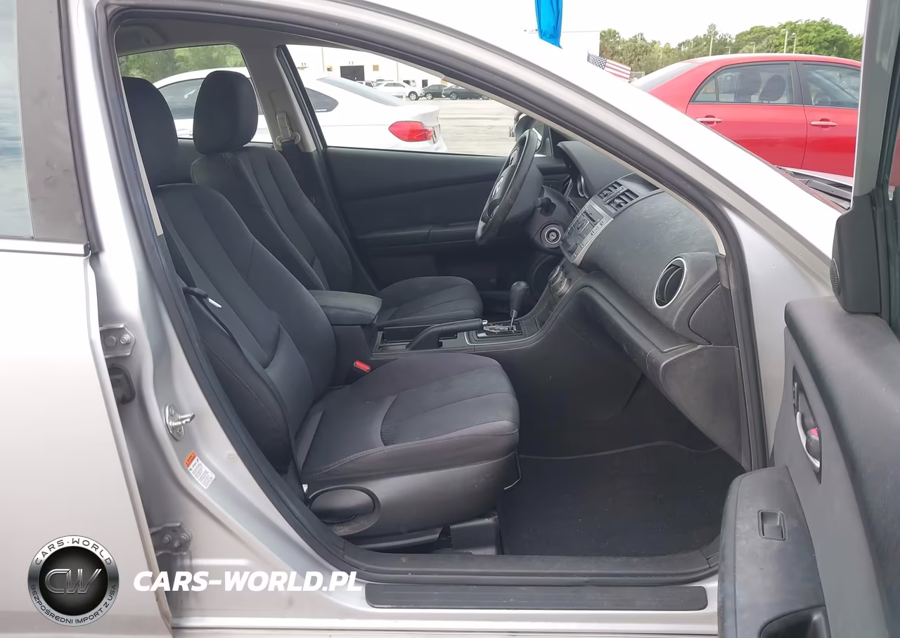 2011 Mazda Mazda6 I Sport VIN:1YVHZ8BH2B5M24290 - 5