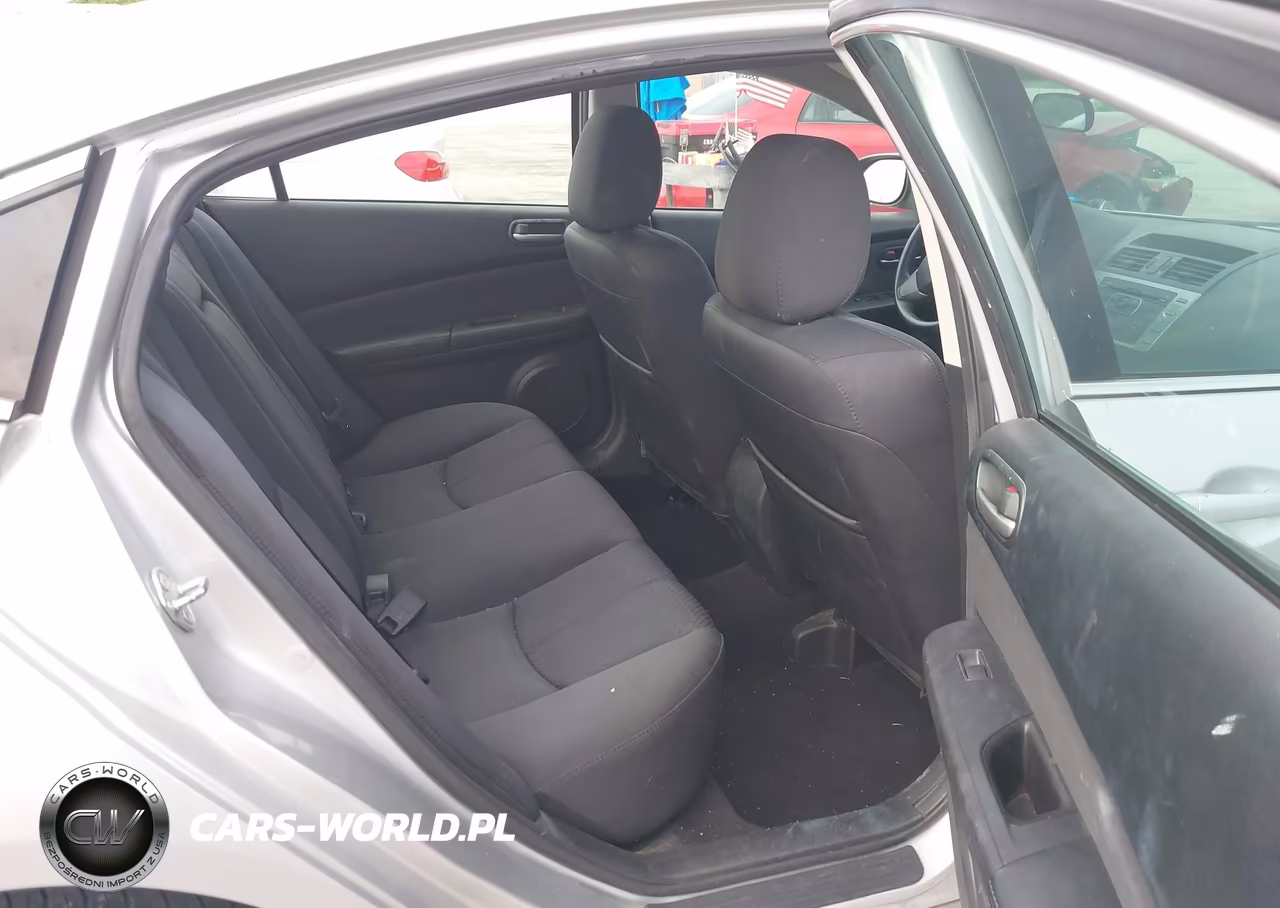 2011 Mazda Mazda6 I Sport VIN:1YVHZ8BH2B5M24290 - 7