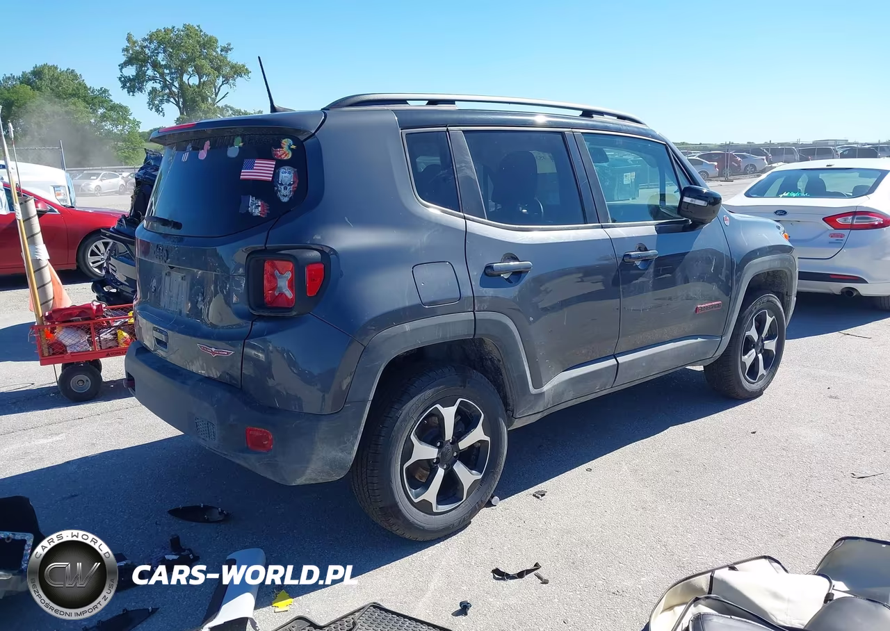 2022 Jeep Renegade Trailhawk 4X4 VIN:ZACNJDC11NPN71333 - 4