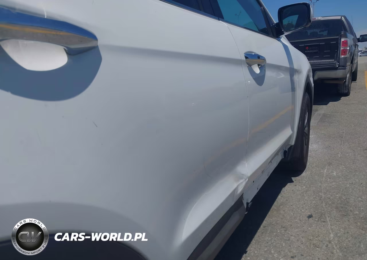 2014 Hyundai Santa Fe Sport 2.4L VIN:5XYZU3LB1EG177944 - 12