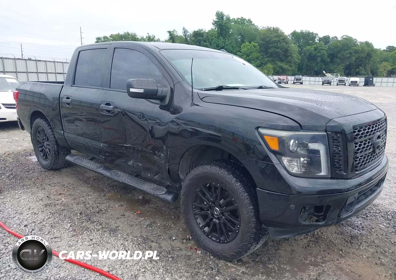 2018 Nissan Titan Sv – zdjęcie 1 z 16