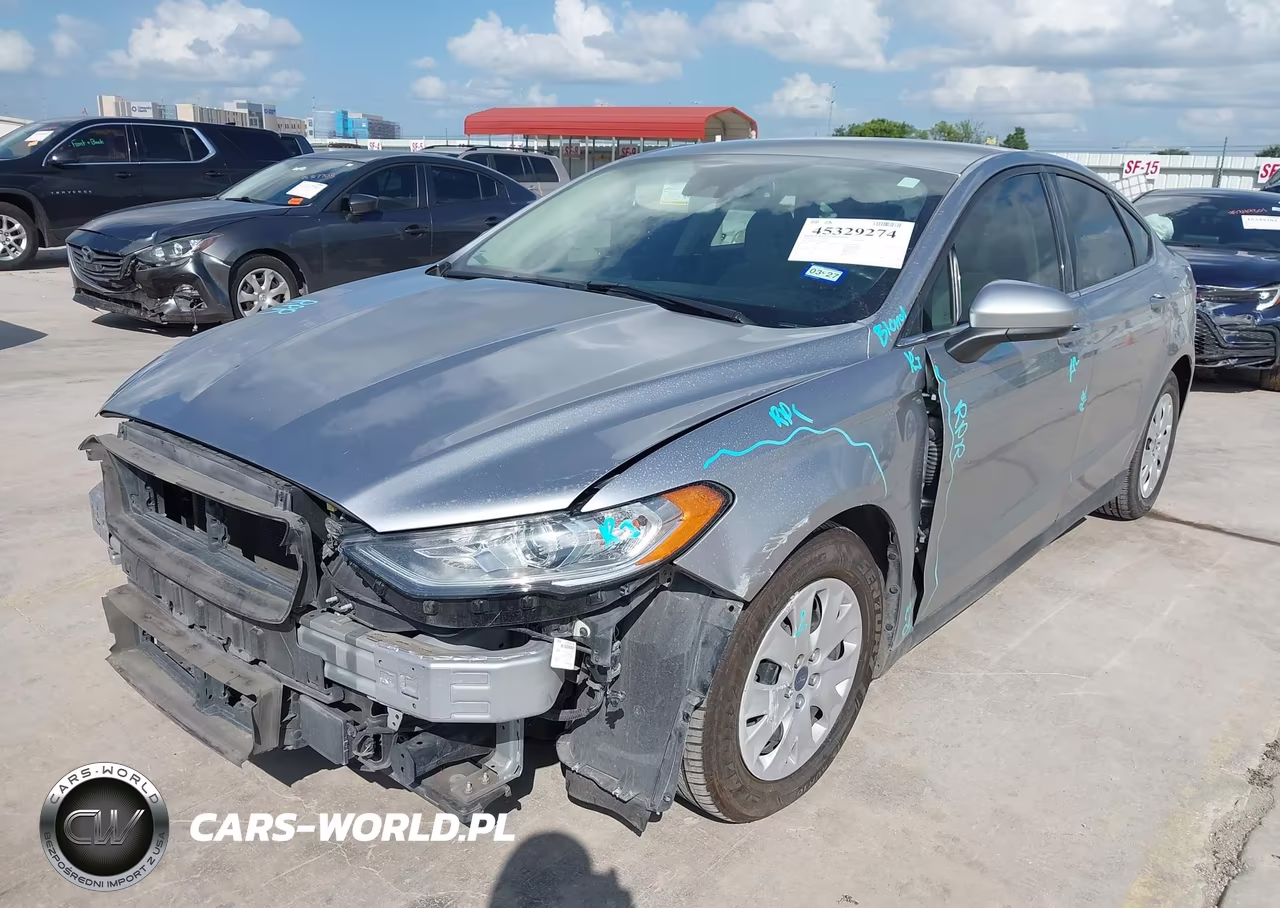 2020 Ford Fusion S VIN:3FA6P0G75LR231320 - 2