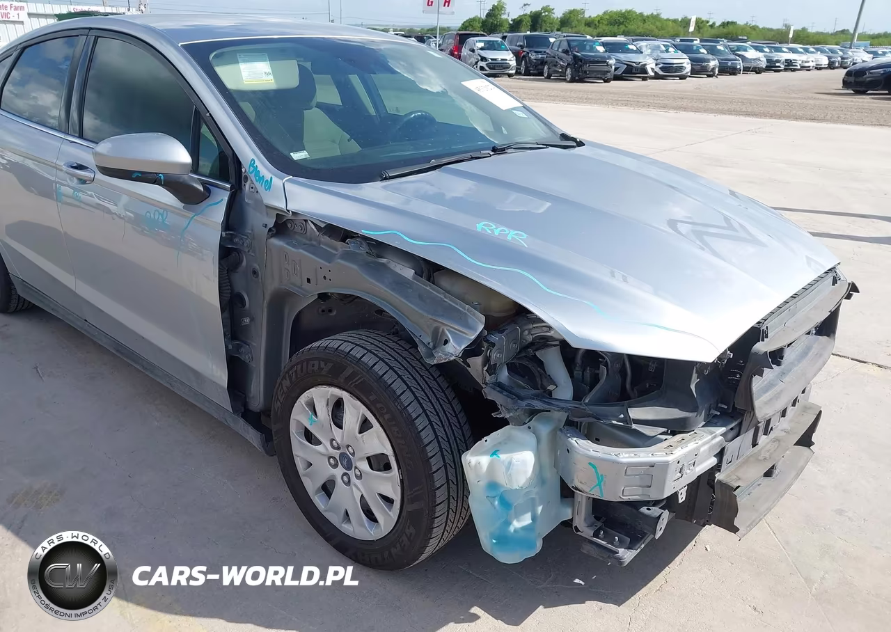 2020 Ford Fusion S VIN:3FA6P0G75LR231320 - 6