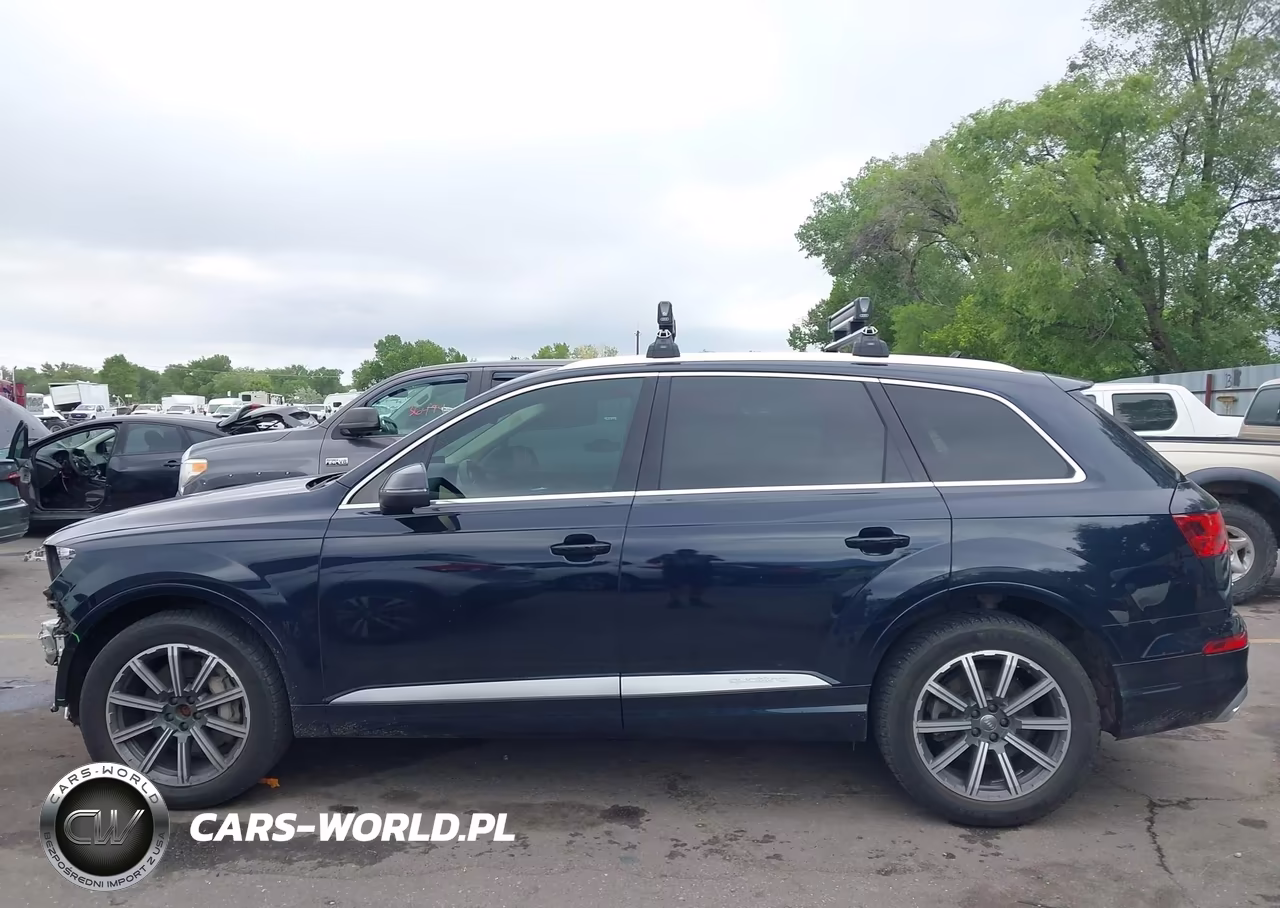 2017 Audi Q7 3.0T Premium VIN:WA1LAAF79HD028771 - 15