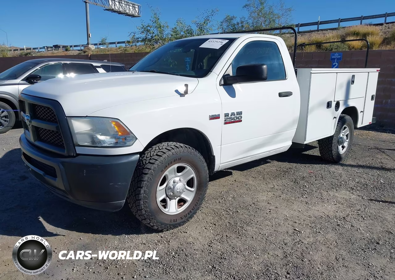 2015 Ram 2500 Tradesman VIN:3C7WR4AT1FG704828 - 2