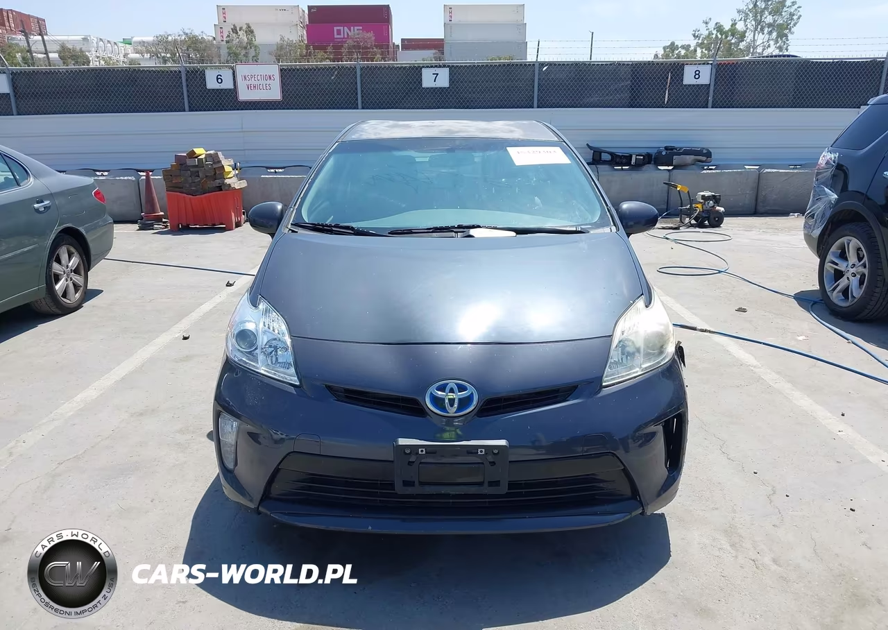 2014 Toyota Prius Three VIN:JTDKN3DU5E1754375 - 12
