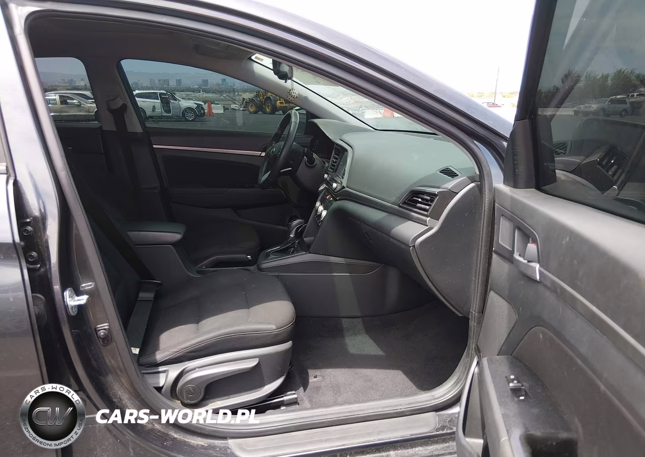 2020 Hyundai Elantra Value Edition VIN:5NPD84LF0LH592248 - 5
