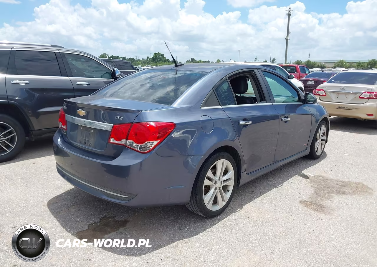 2014 Chevrolet Cruze Ltz VIN:1G1PG5SB1E7195734 - 4