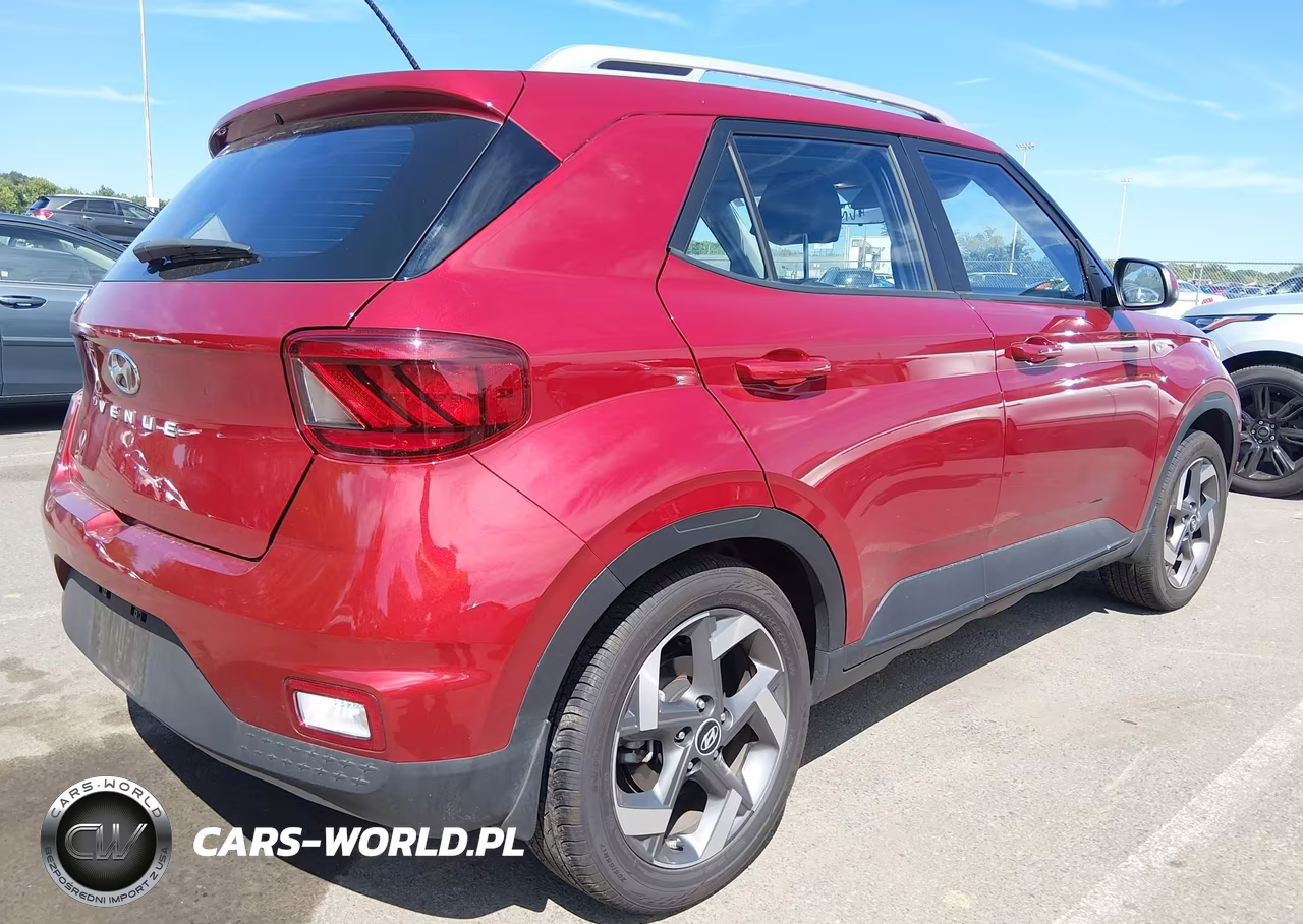 2025 Hyundai Venue Limited VIN:KMHRC8A39SU362941 - 4