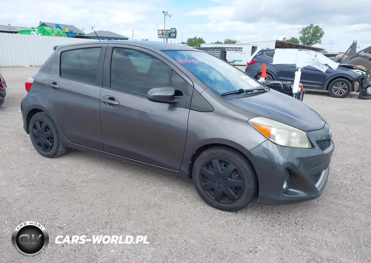 2013 Toyota Yaris Se