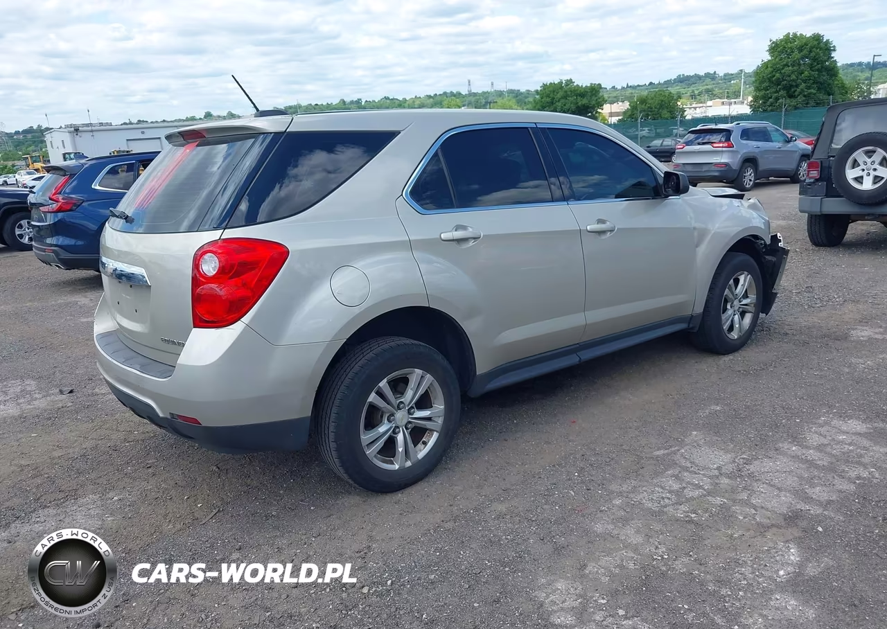 2015 Chevrolet Equinox Ls VIN:1GNALAEK8FZ144774 - 4