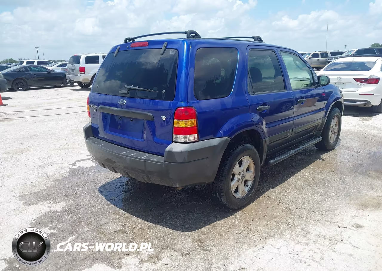 2005 Ford Escape Xlt VIN:1FMYU03125KB76227 - 4