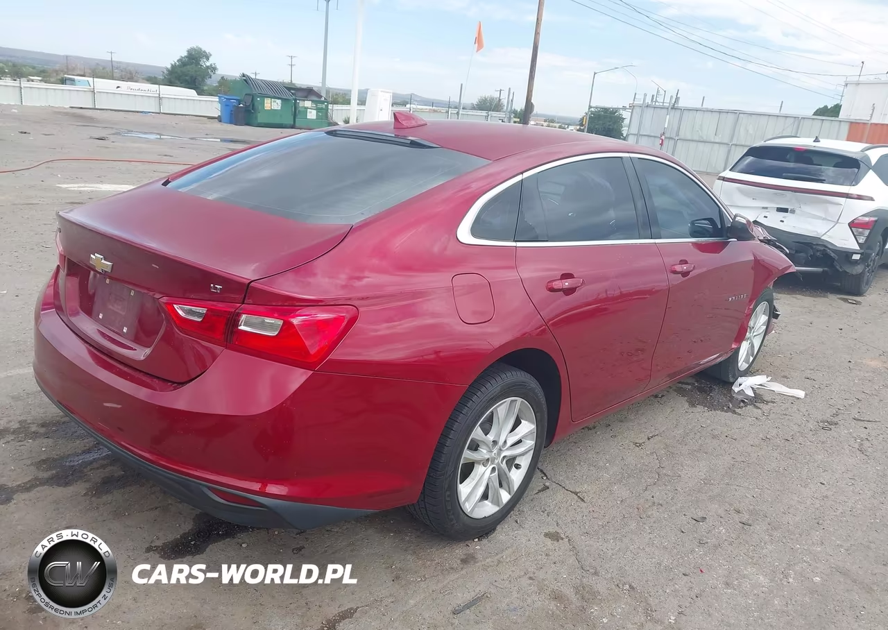 2018 Chevrolet Malibu Lt VIN:1G1ZD5ST6JF169785 - 4