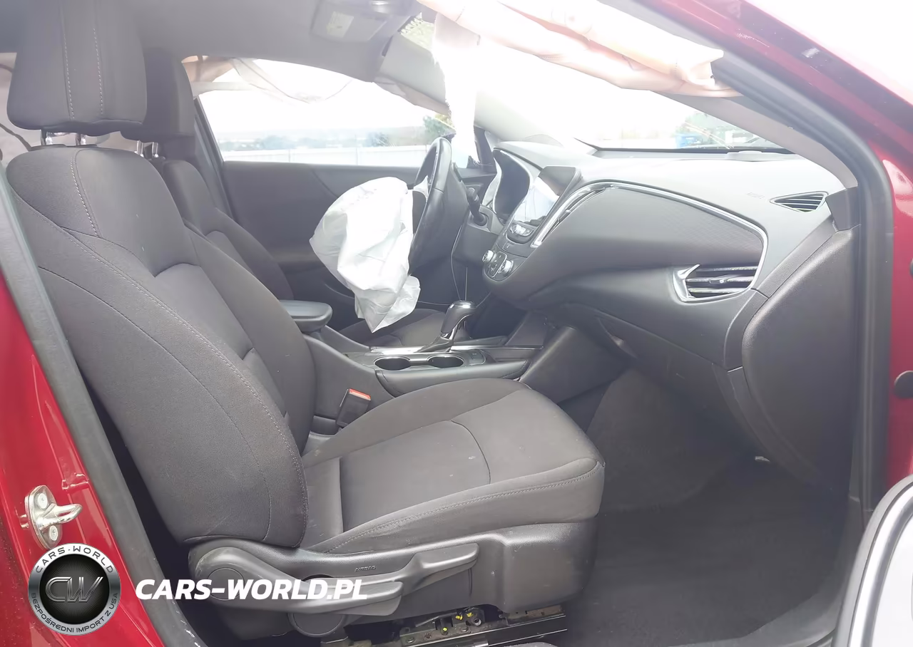 2018 Chevrolet Malibu Lt VIN:1G1ZD5ST6JF169785 - 5