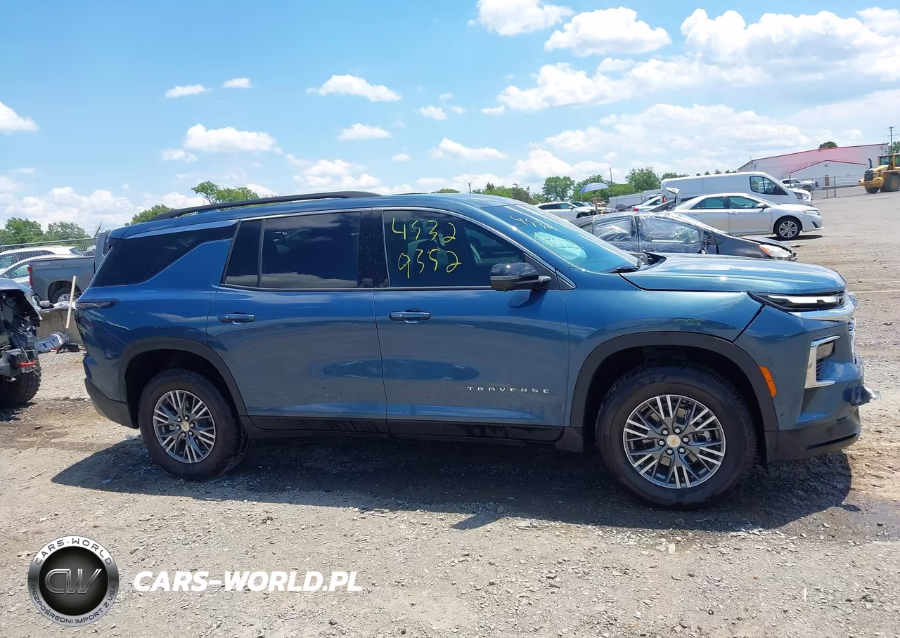 2026 Chevrolet Traverse Fwd Lt VIN:1GNERGKS9TJ111056 - 13