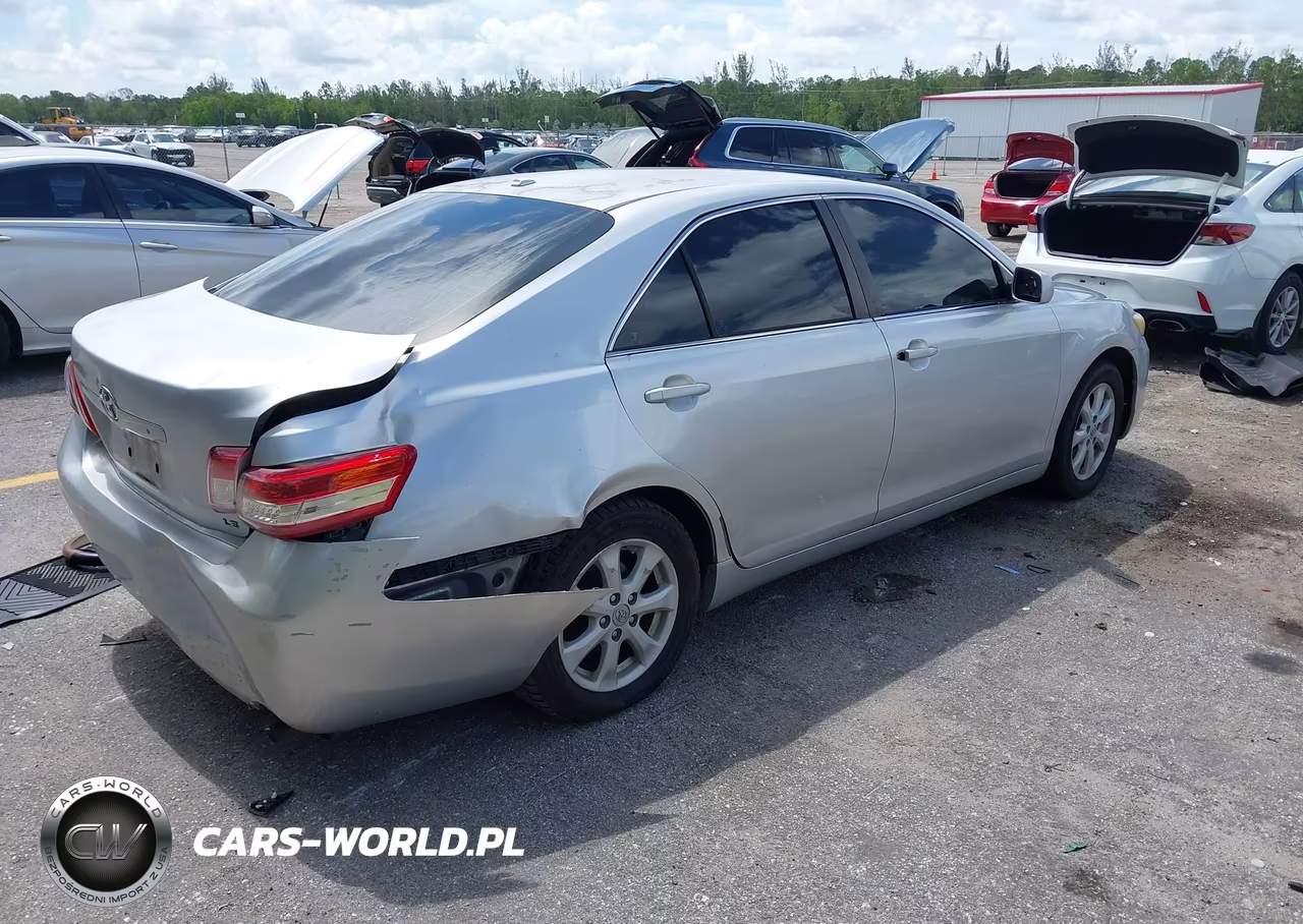 2011 Toyota Camry Le VIN:4T1BF3EK4BU763312 - 4
