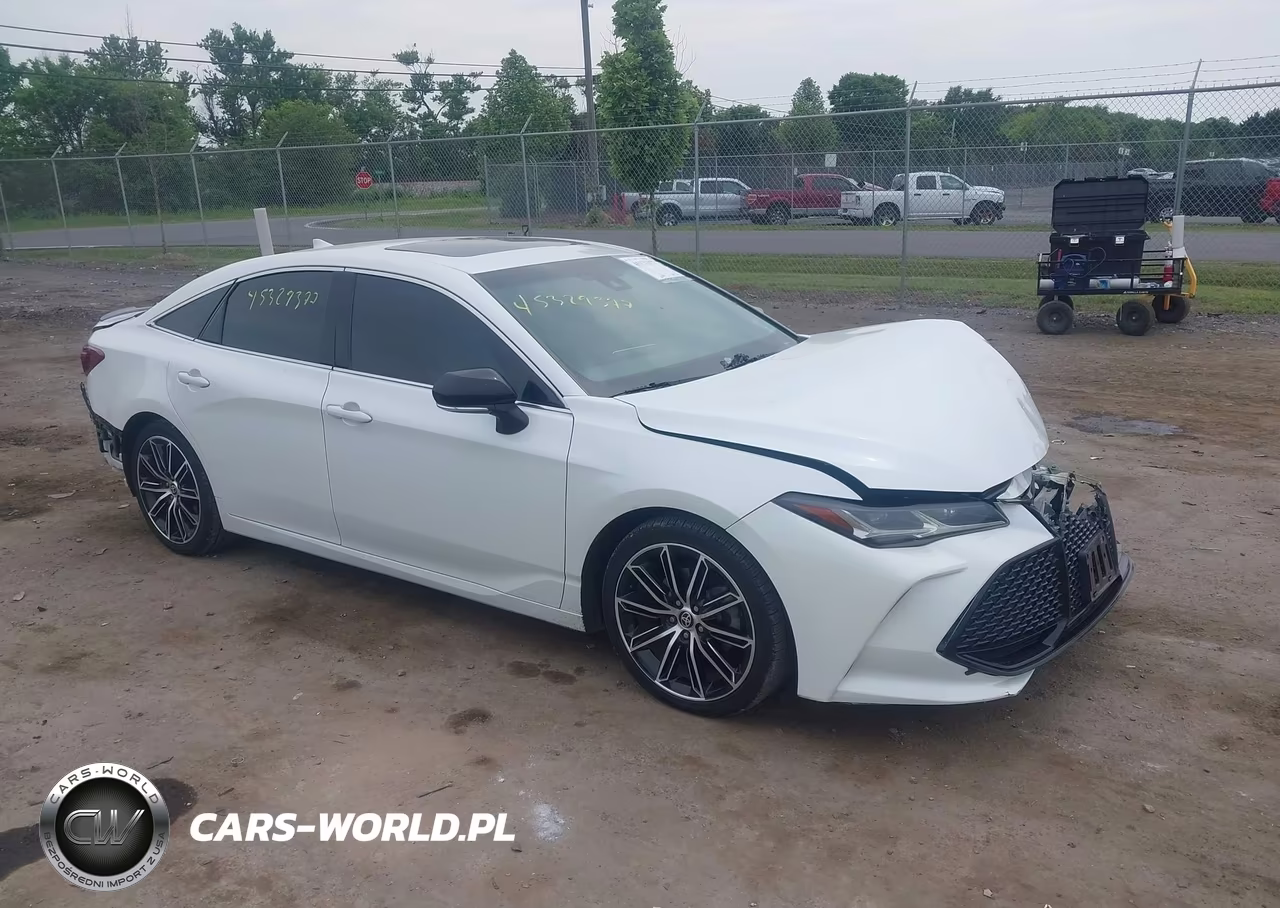 2022 Toyota Avalon Touring – zdjęcie 1 z 17