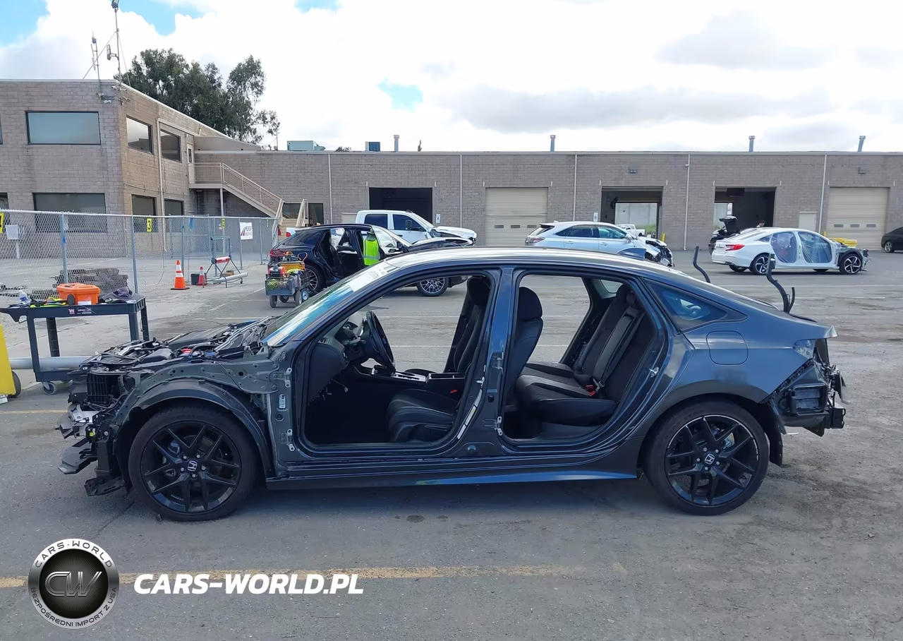 2025 Honda Civic Sport VIN:2HGFE2F54SH508305 - 15