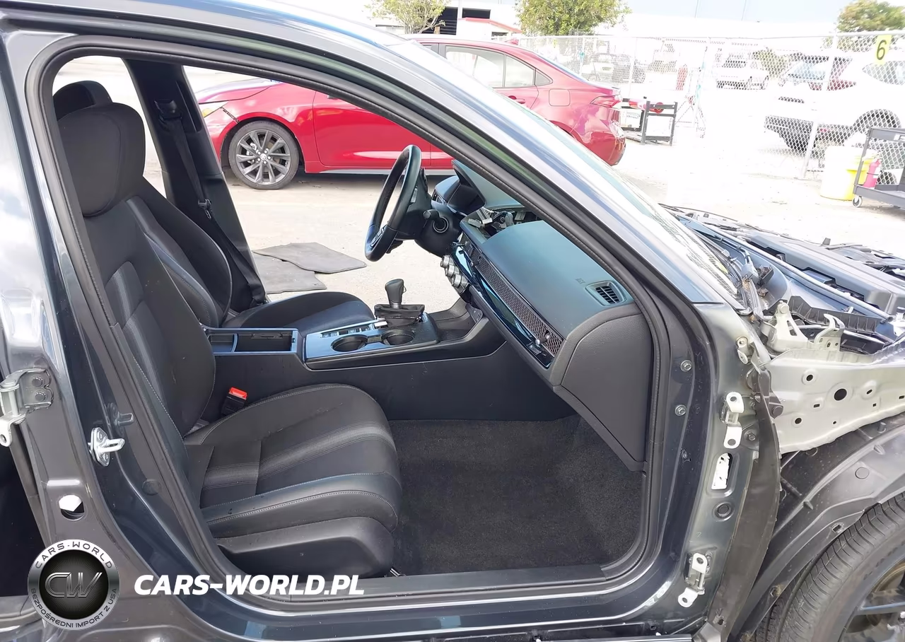 2025 Honda Civic Sport VIN:2HGFE2F54SH508305 - 5