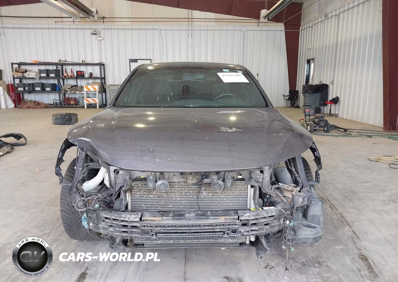 2017 Honda Accord Sport VIN:1HGCR2F5XHA122650 - 13