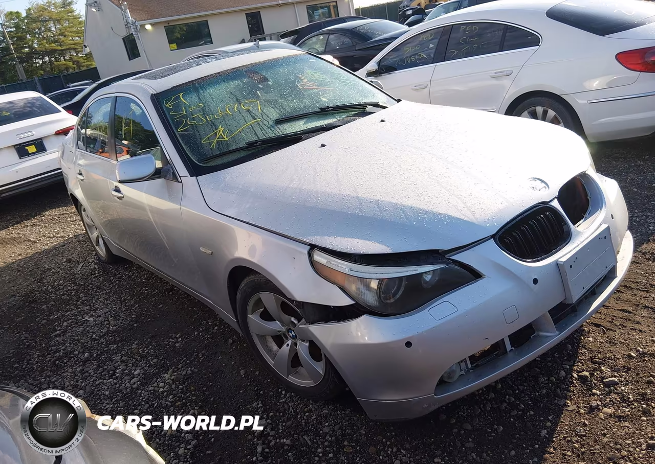 2004 BMW 530I