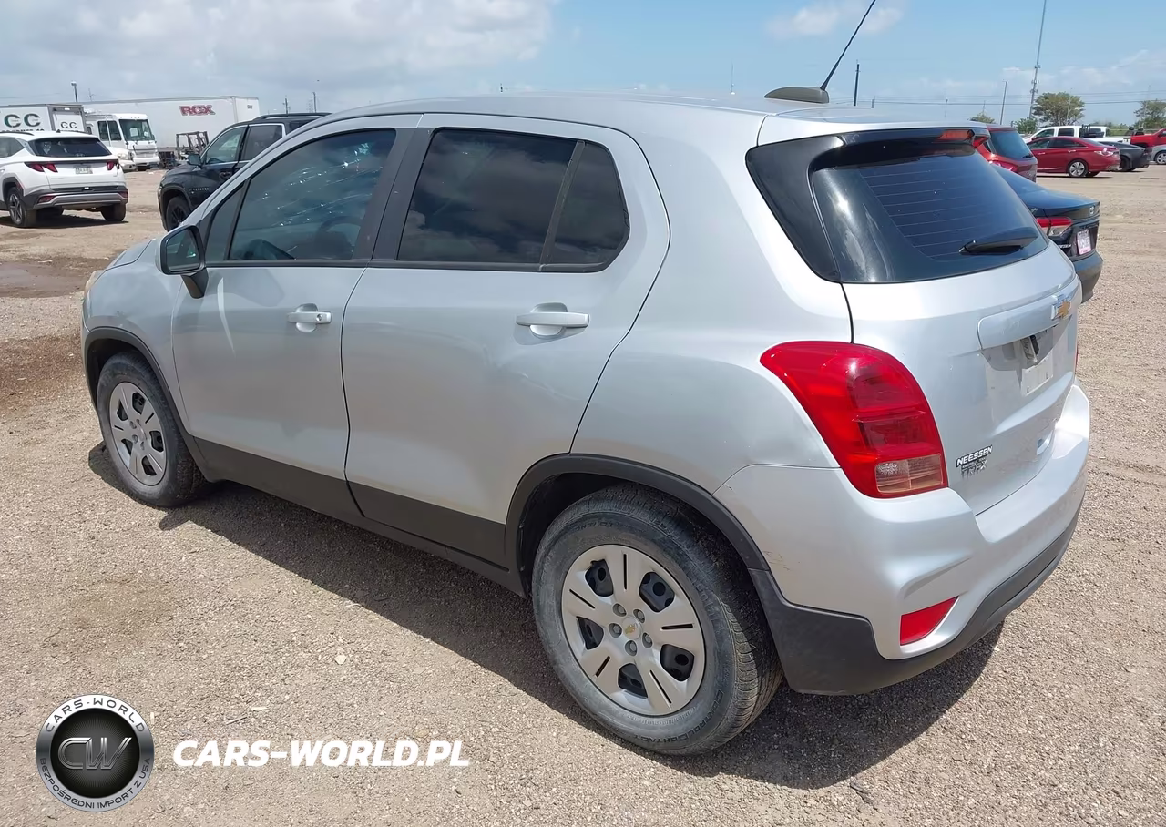 2017 Chevrolet Trax Ls VIN:3GNCJKSB4HL211308 - 3